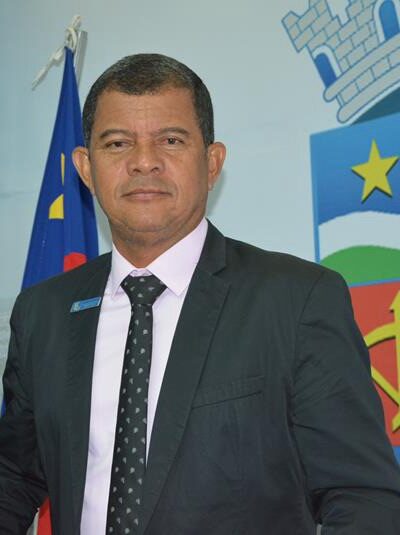 Mudança na posição do PDT estadual gera expectativa e divisão em Vitória da Conquista