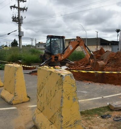 Obras no Parque Comveima I seguem com problemas; acesso pela BR-116 começa a ser recuperado