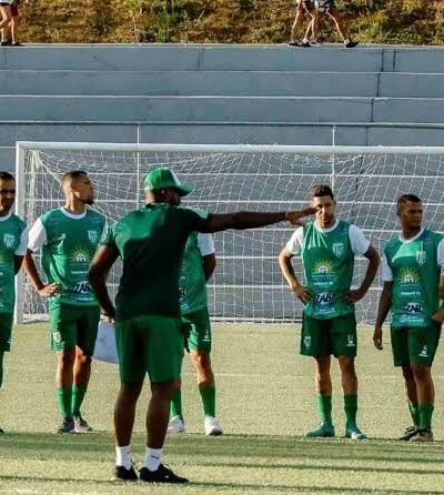 Vitória da Conquista vence, mas perde chances de classificação após saída do Teixeira de Freitas